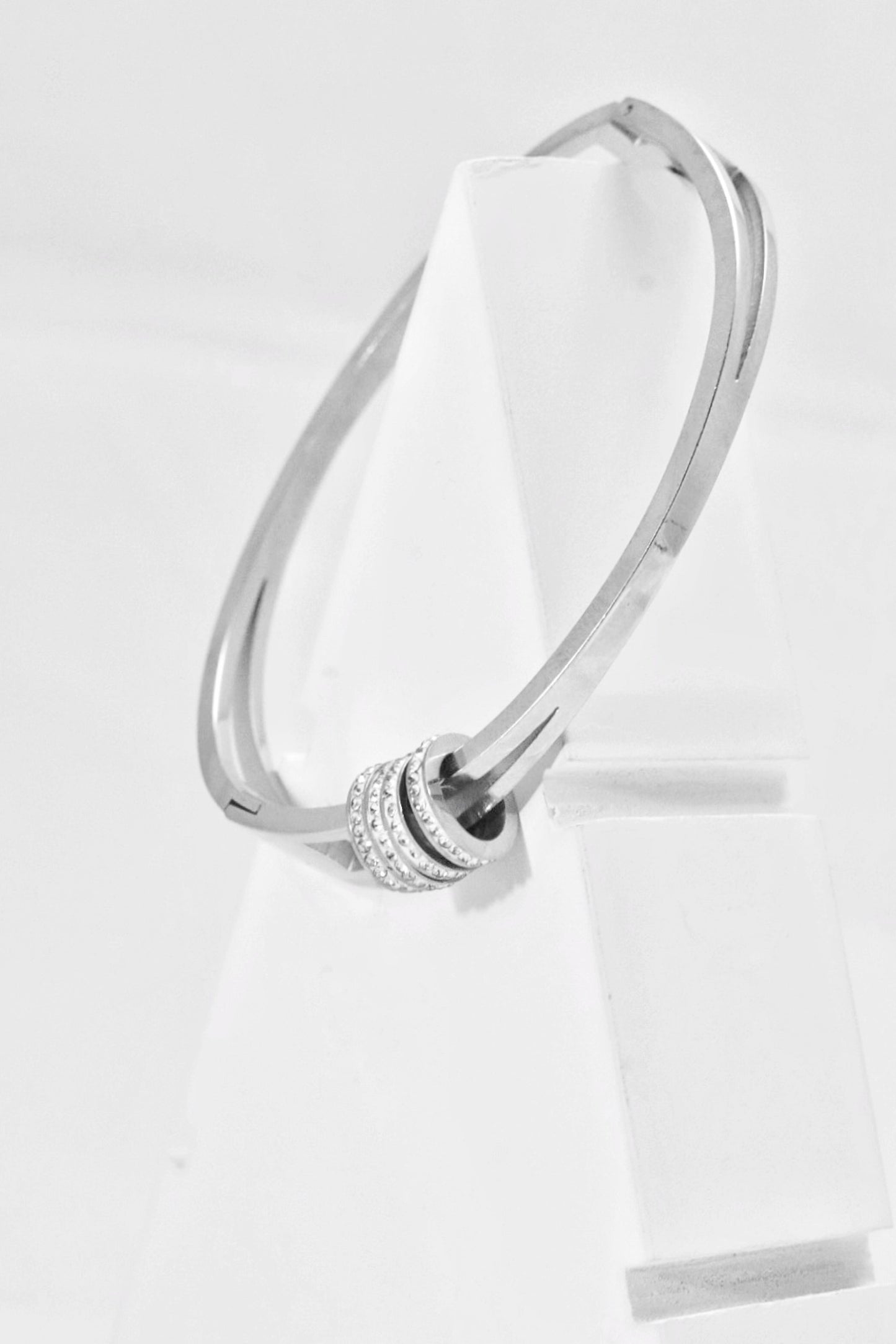 Nisa Premium Silver-Polish Delicate-X Shape Design With Diamond Studded Bracelet For Women and Girls