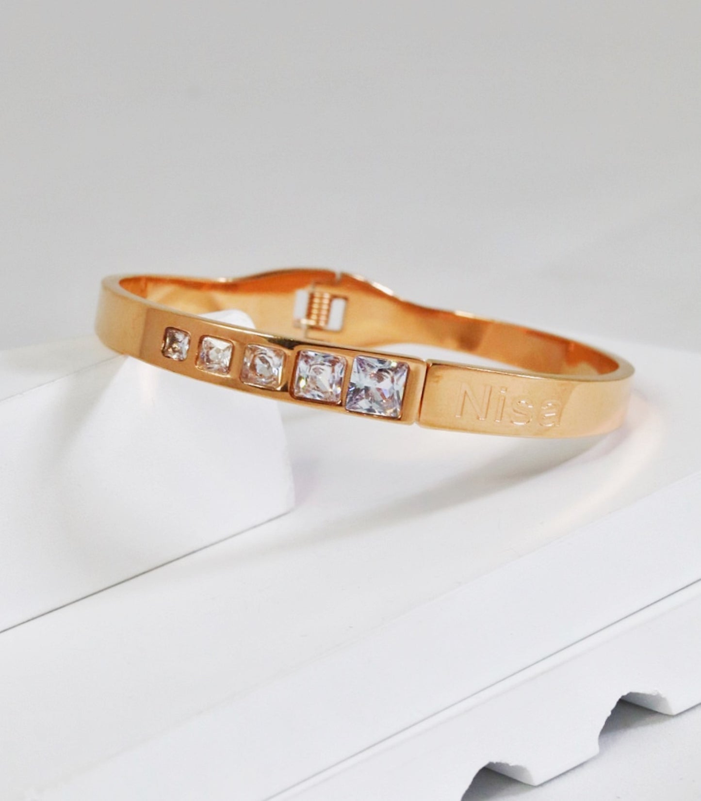 Nisa Premium Rose-Gold Polish Delicate Design With Diamond Studded Bracelet For Women and Girls