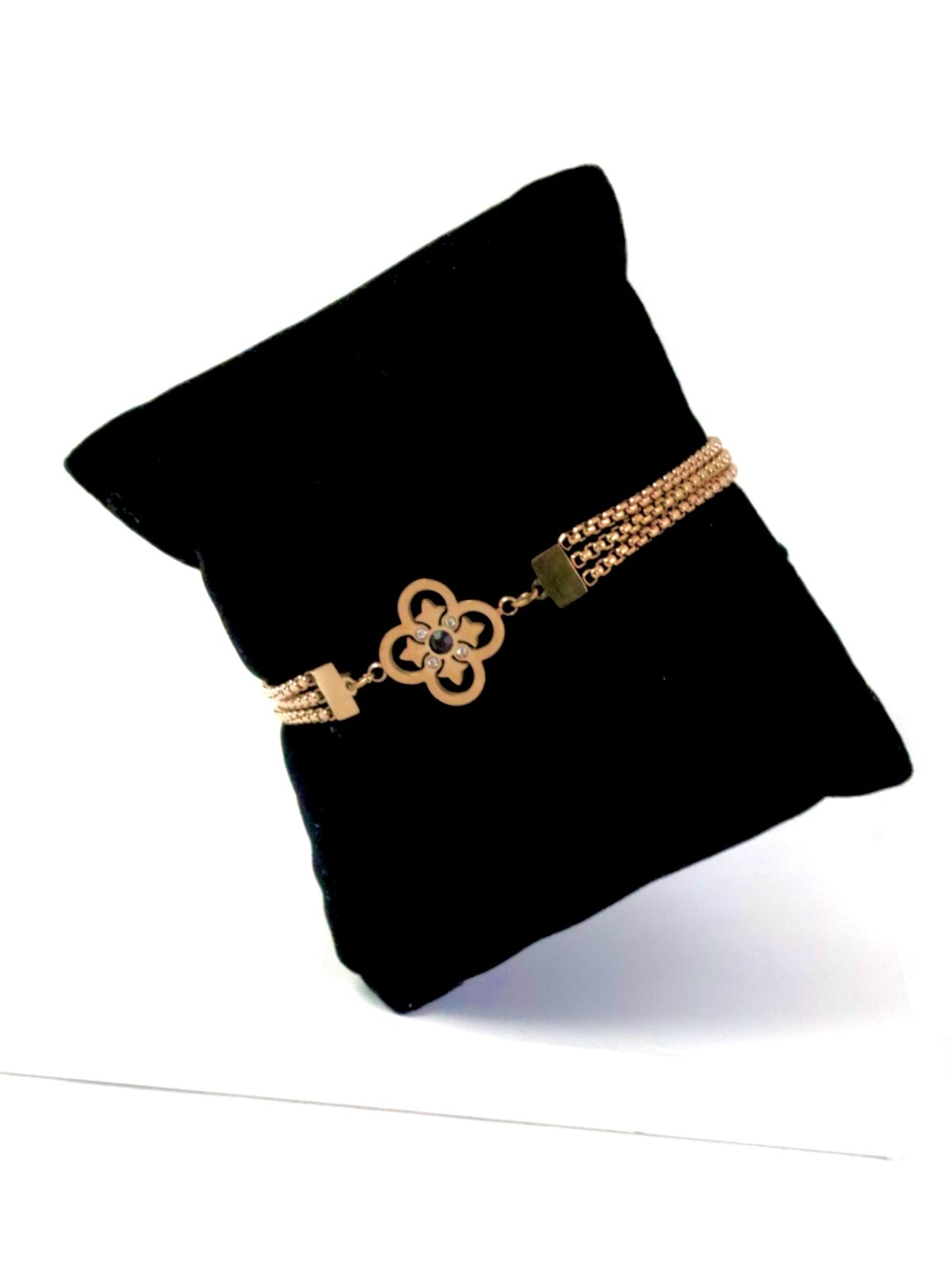 Nisa Premium Rose-Gold Polish Choker Design With Diamond Studded Bracelet For Women and Girls