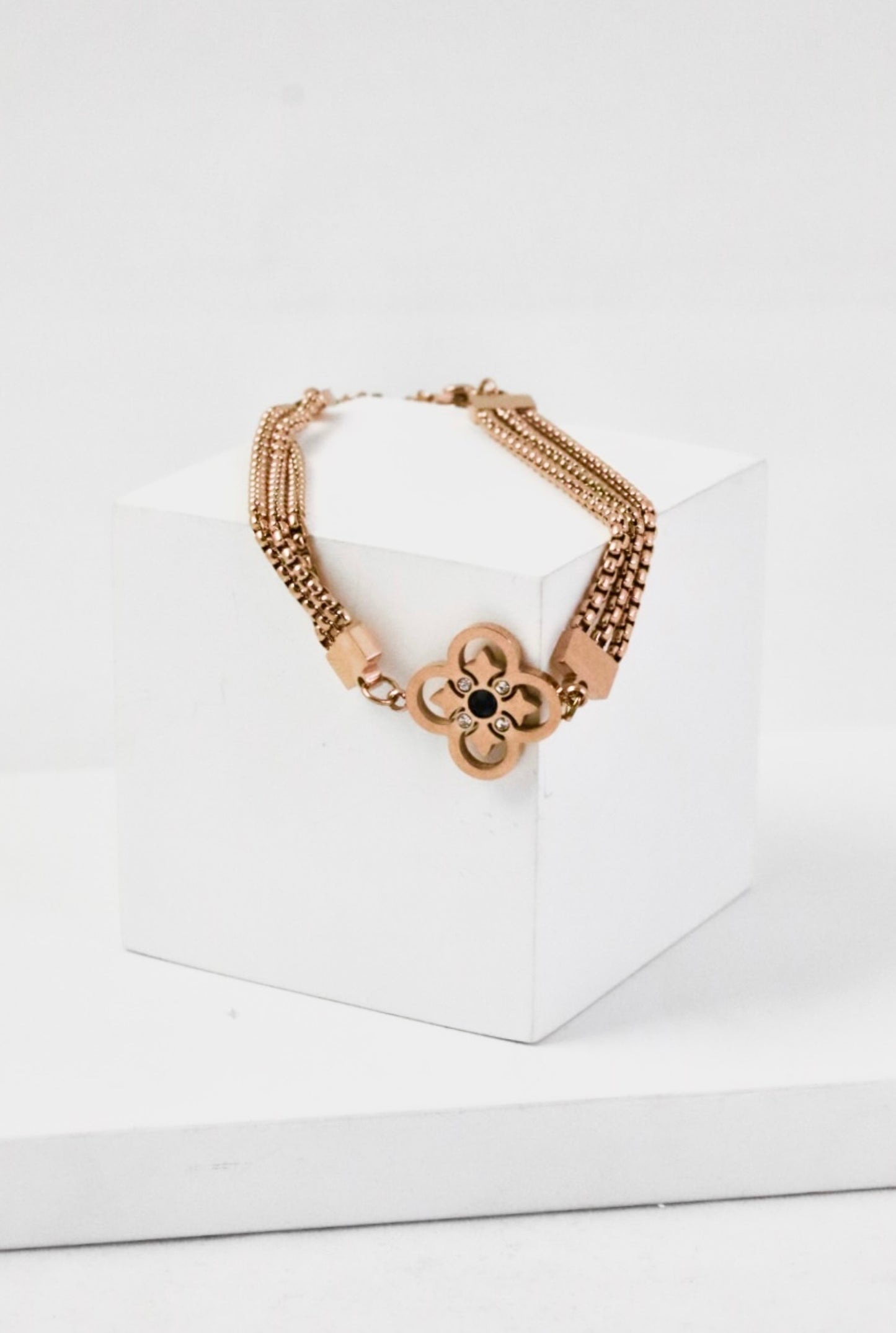 Nisa Premium Rose-Gold Polish Choker Design With Diamond Studded Bracelet For Women and Girls