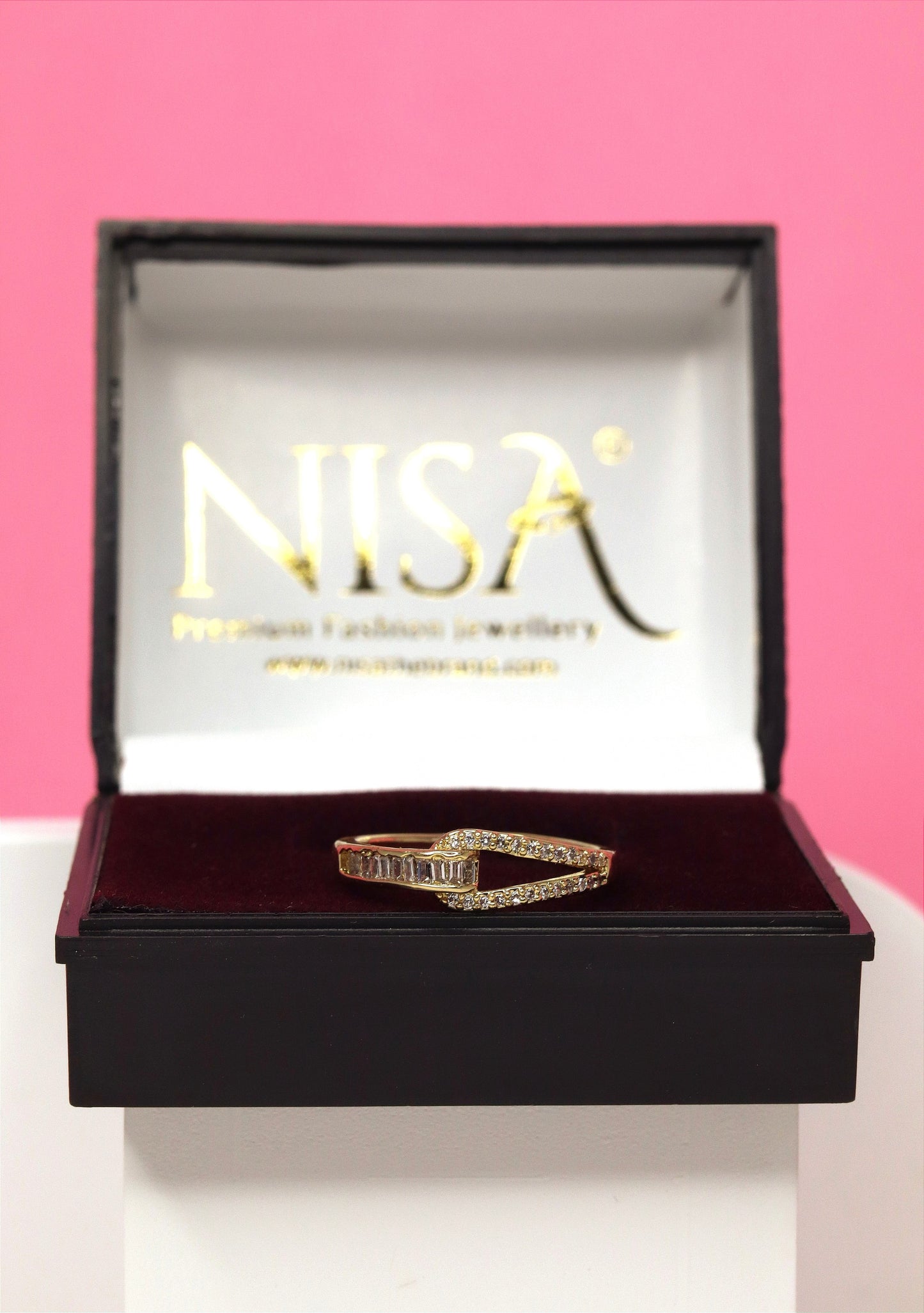 Nisa Premium Golden-Polish Delicate Knot Design With Diamonds And Crystal Studded Fingering For Women and Girls