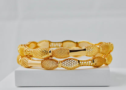 Nisa High Gold Polish Waves Shape Jaipuri Design Bangles For Women and Girls