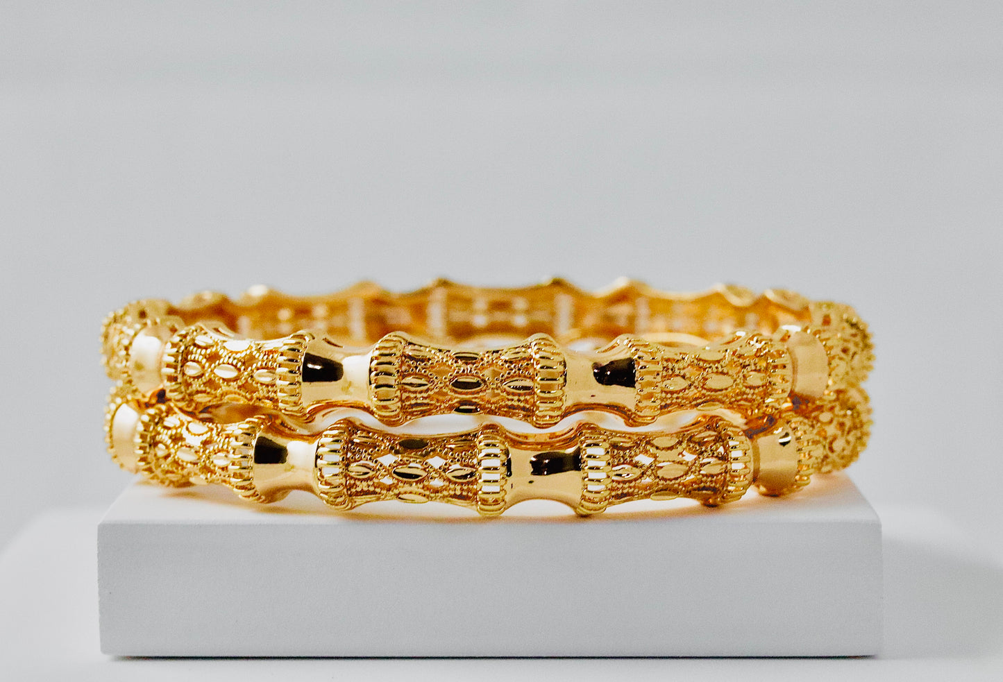 Nisa High Gold Polish Deep Curves Design Bangles For Women and Girls