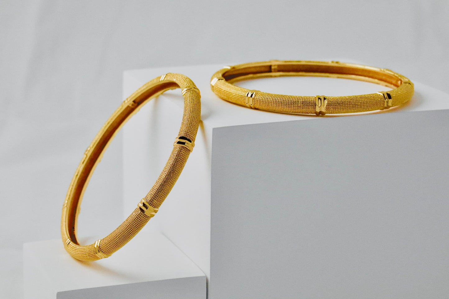 Nisa High Gold Polish Ethical Arbi Design Bangles For Women and Girls