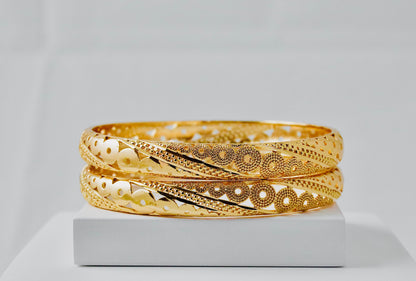 Nisa High Gold Polish Small to Big Round Shape Sequence Design Bangles For Women and Girls