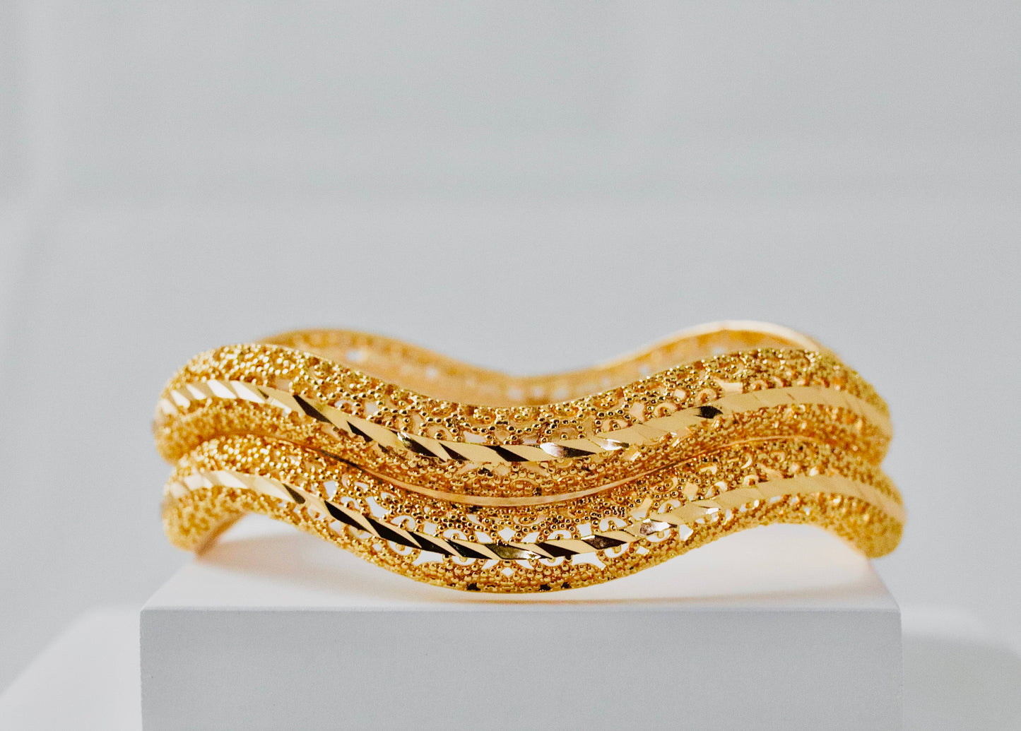 Nisa High Gold Polish Sea Waves Design Bangles For Women and Girls